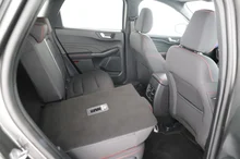 Ford Kuga ST-Line in Magnetic-Grau, Metallic