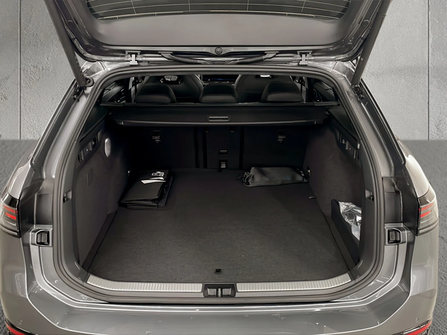 Bild eines VW Passat Variant Sport eHybrid 150kW