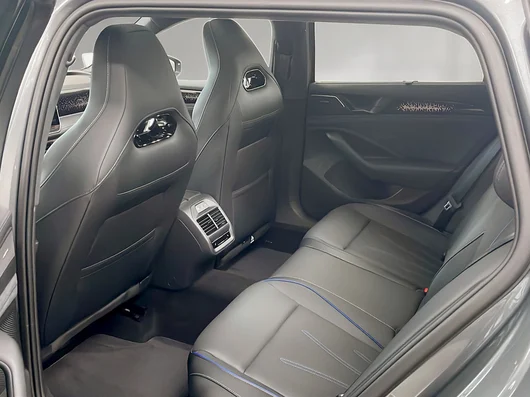 Bild eines VW Passat Variant Sport eHybrid 150kW