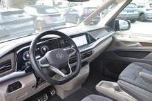 VW Multivan Style KR in 2T Deep Black Perleffekt