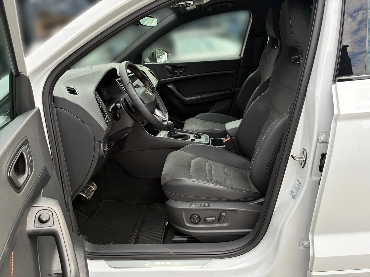 Bild eines CUPRA Ateca 1.5 TSI DSG 150