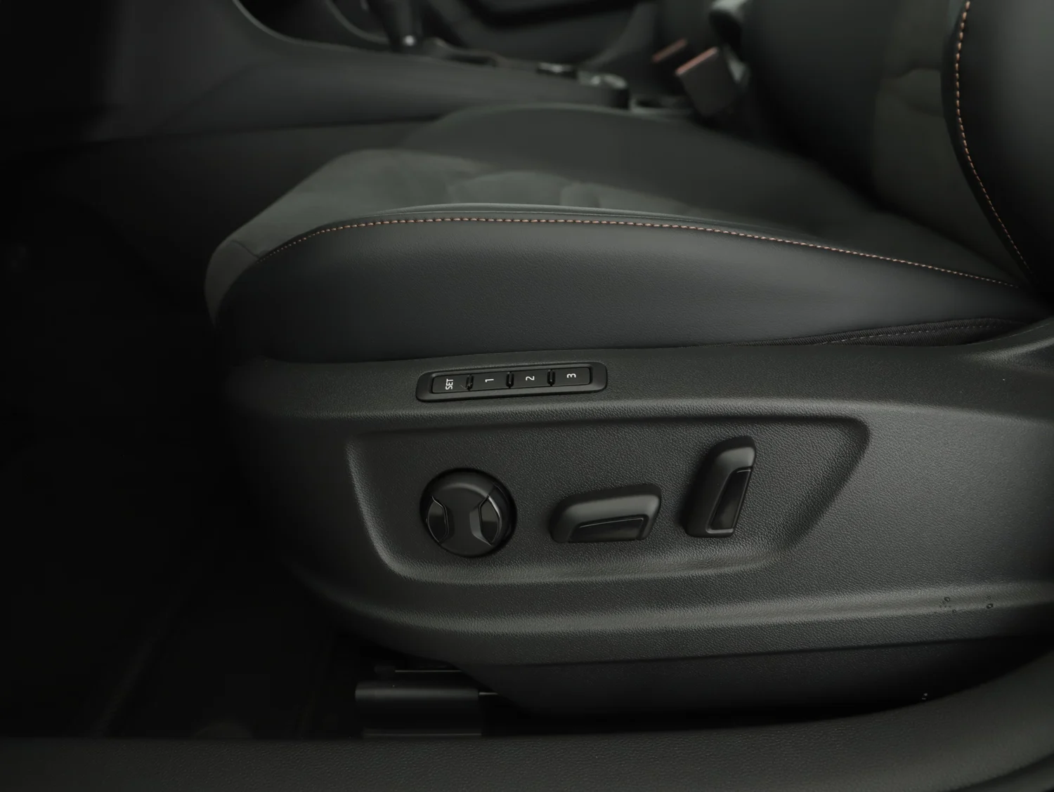 Bild eines CUPRA Ateca 1.5 TSI DSG 150