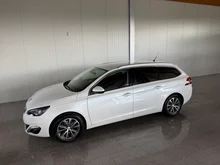 Thumbnail-Foto von Fahrzeug