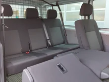 VW Transporter Kombi LR TDI 4MOTION in Reflexsilber Metallic