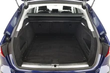 Audi A4 Avant 35 TDI in NAVARRABLAU METALLIC