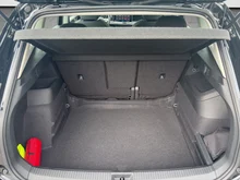 VW Tiguan 4Me eTSI DSG in Grenadillschwarz Metallic