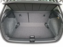 SEAT Arona Reference Edition 1.0 TSI in Candy-Weiß
