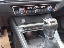 Audi Q3 35 TDI quattro advanced exterieur in B9 Kosmosblau Metallic