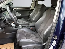 Audi Q3 35 TDI quattro advanced exterieur in B9 Kosmosblau Metallic