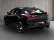 BMW X2 M35i xDrive Aut. in schwarz - metallic