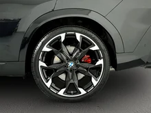 BMW X2 M35i xDrive Aut. in schwarz - metallic