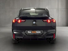 BMW X2 M35i xDrive Aut. in schwarz - metallic
