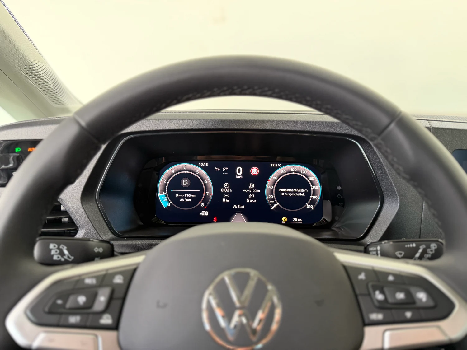 Bild eines VW Caddy Family TSI