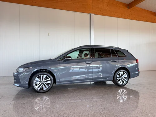 VW Golf Variant Life TSI