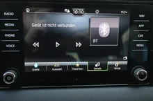 Škoda Karoq Ambition TSI in 1Z Schwarz-Magic Perleffekt