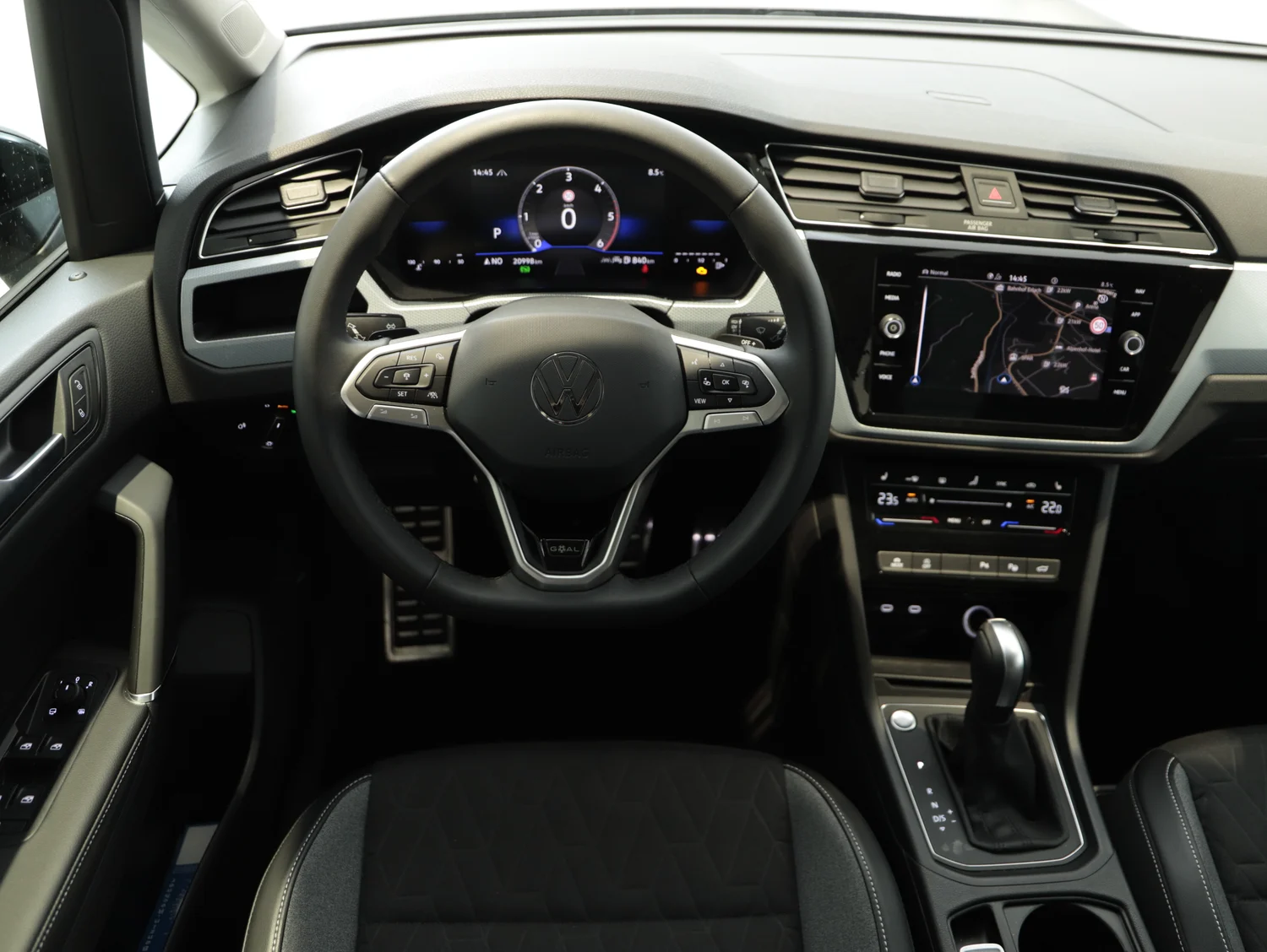 Bild eines Touran Comfortline TDI SCR DSG