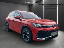 VW Tiguan R-Line TDI 4MOTION DSG in Persimmon Red Metallic