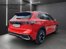 VW Tiguan R-Line TDI 4MOTION DSG in Persimmon Red Metallic