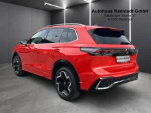 VW Tiguan R-Line TDI 4MOTION DSG in Persimmon Red Metallic