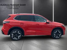 VW Tiguan R-Line TDI 4MOTION DSG in Persimmon Red Metallic