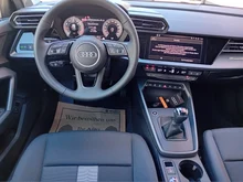 Audi A3 Sportback 30 TFSI in Brillantschwarz
