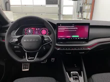 Škoda Octavia Combi 4x4 Sportline TSI DSG in Khaki-Grün Metallic