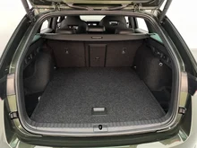 Škoda Octavia Combi 4x4 Sportline TSI DSG in Khaki-Grün Metallic