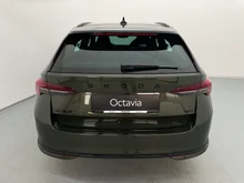 Škoda Octavia Combi 4x4 Sportline TSI DSG in Khaki-Grün Metallic