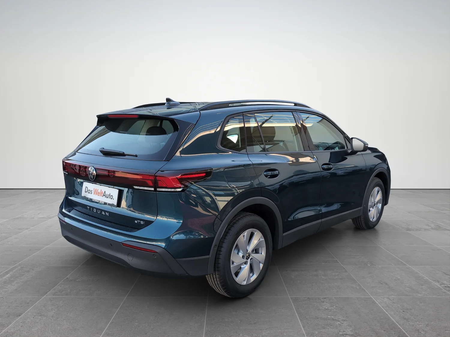 Bild eines Tiguan 4Me eTSI DSG