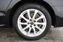 Audi A4 Avant 40 TDI advanced quattro in MYTHOSSCHWARZ METALLIC