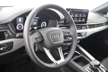 Audi A4 Avant 40 TDI advanced quattro in MYTHOSSCHWARZ METALLIC