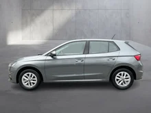 Škoda Fabia Essence in Graphit-Grau Metallic