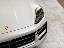 Porsche Cayenne E-Hybrid in kreide