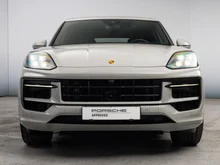 Porsche Cayenne E-Hybrid in kreide