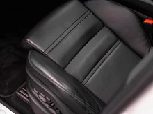 Porsche Cayenne E-Hybrid in kreide