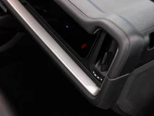 Porsche Cayenne E-Hybrid in kreide