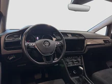 VW Touran Comfortline TDI SCR DSG 5-Sitzer in mittelgrau - metallic