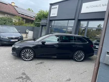 Škoda Octavia Combi 4x4 Style TDI DSG in Black-Magic Perleffekt