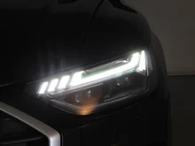 Audi Q5 35 TDI intense in mythosschwarz met.