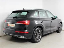Audi Q5 35 TDI intense in mythosschwarz met.