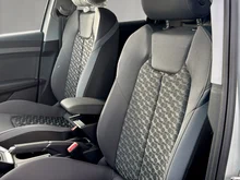 Audi A1 Sportback 25 TFSI intense in Tausilber Metallic