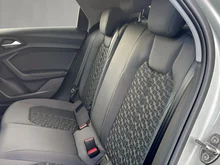 Audi A1 Sportback 25 TFSI intense in Tausilber Metallic