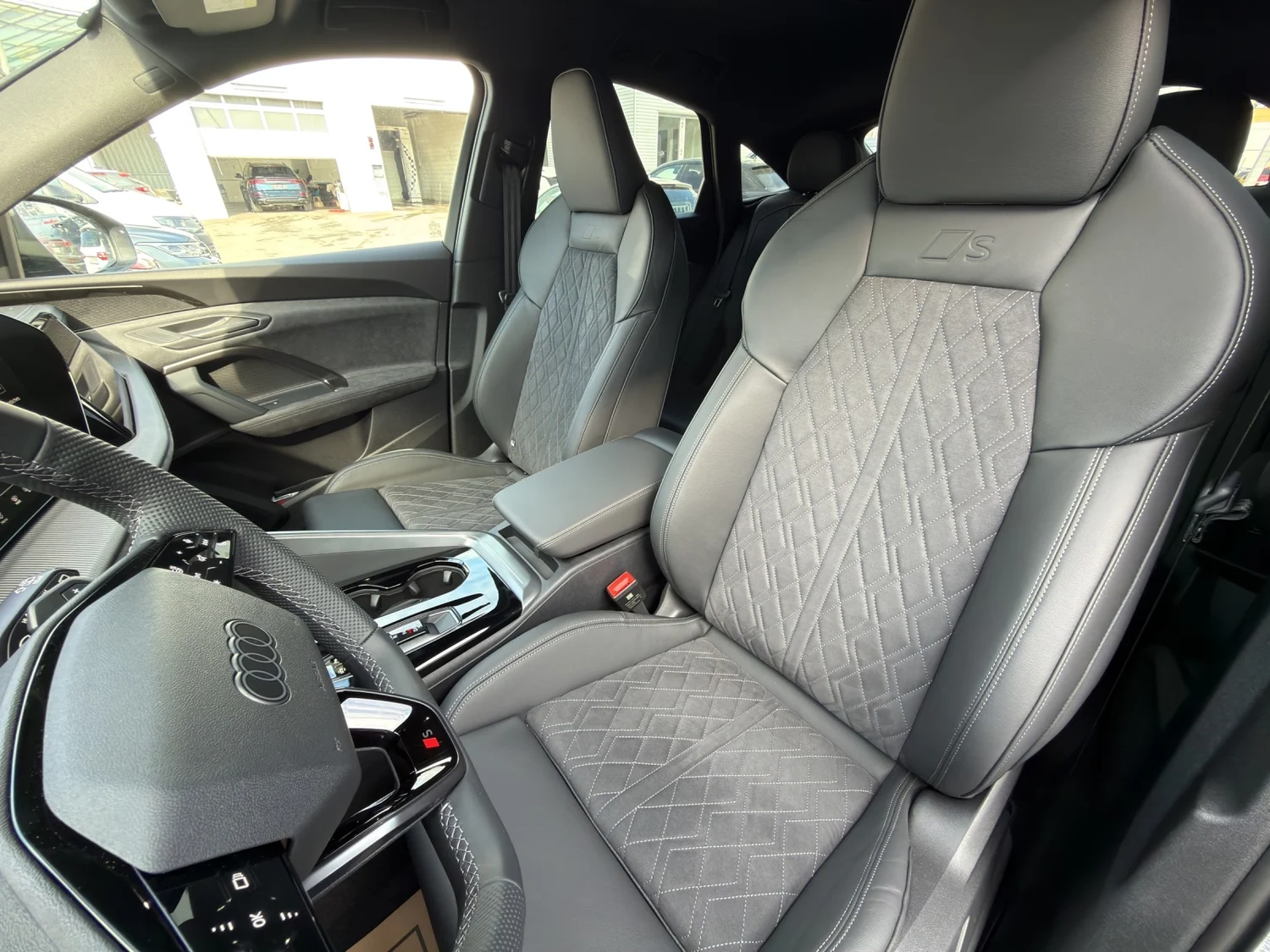 Bild eines Audi SQ5 Sportback TFSI