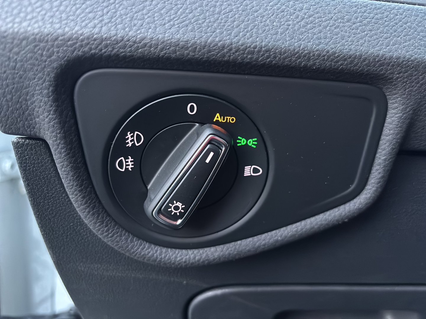 VW Touran CL TSI ACT OPF DSG 7-Sitzer | Bild 10 von 24