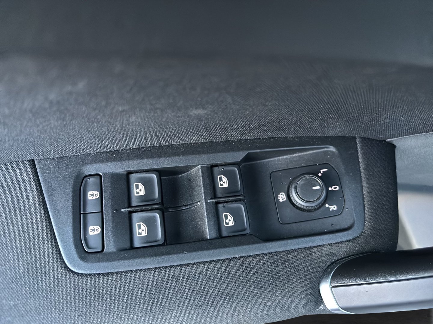 VW Touran CL TSI ACT OPF DSG 7-Sitzer | Bild 9 von 24