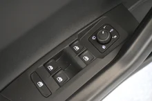 VW Polo 4Me TSI in Deep Black Perleffekt