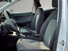 SEAT Arona Reference Edition 1.0 TSI in Candy-Weiß