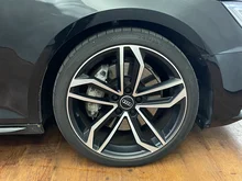 Audi A4 Avant 3.0 TDI quattro Sport in mythosschwarz metallic