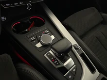 Audi A4 Avant 3.0 TDI quattro Sport in mythosschwarz metallic