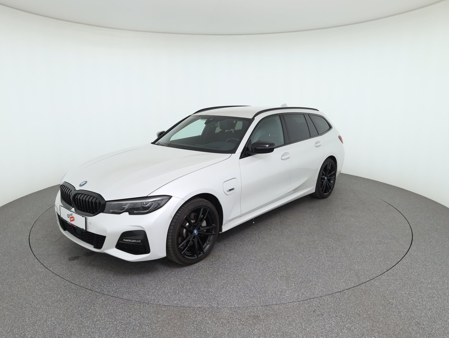 Bild eines BMW 330e PHEV xDrive Touring Aut.